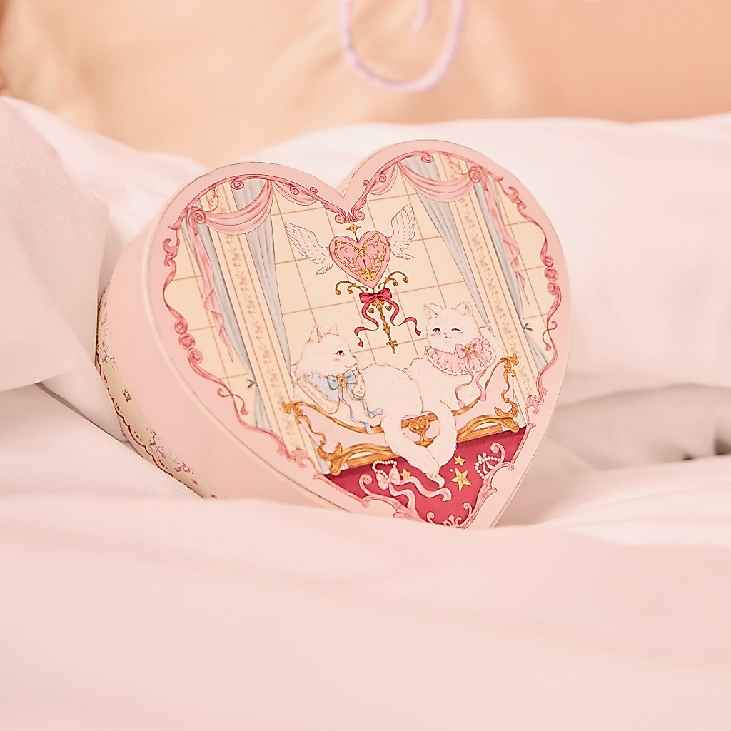 earika.earrings - valentine's cupid box กล่องของขวัญหัวใจลายแมว กล่องวาเลนไทน์ กล่องใส่ของ