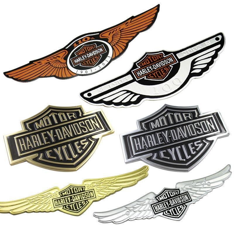 WANMGQCSP13 รถรถจักรยานยนต์ไฟฟ้า 100th Anniversary โลโก้รถสติกเกอร์โลหะโลโก้รถเฉพาะป้าย Harley 110th