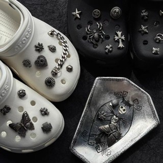 ของตกแต่งรองเท้าสไตล์ Retro และ Cool High-End โลหะ DIY ลายหั…