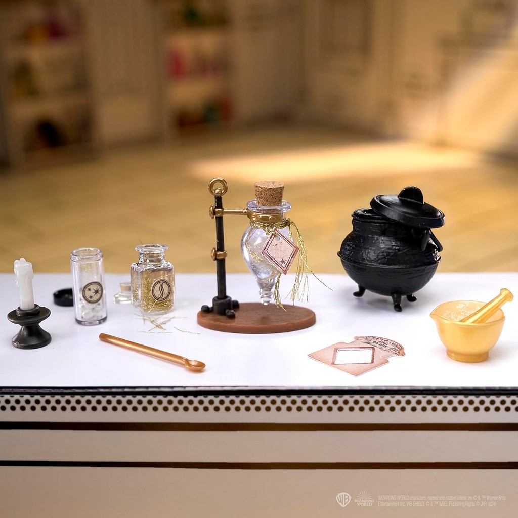 Miniverse ของ MGA Harry Potter Make It Mini Potions Mini Collectibles - Blind Packaging DIY Resin Pl