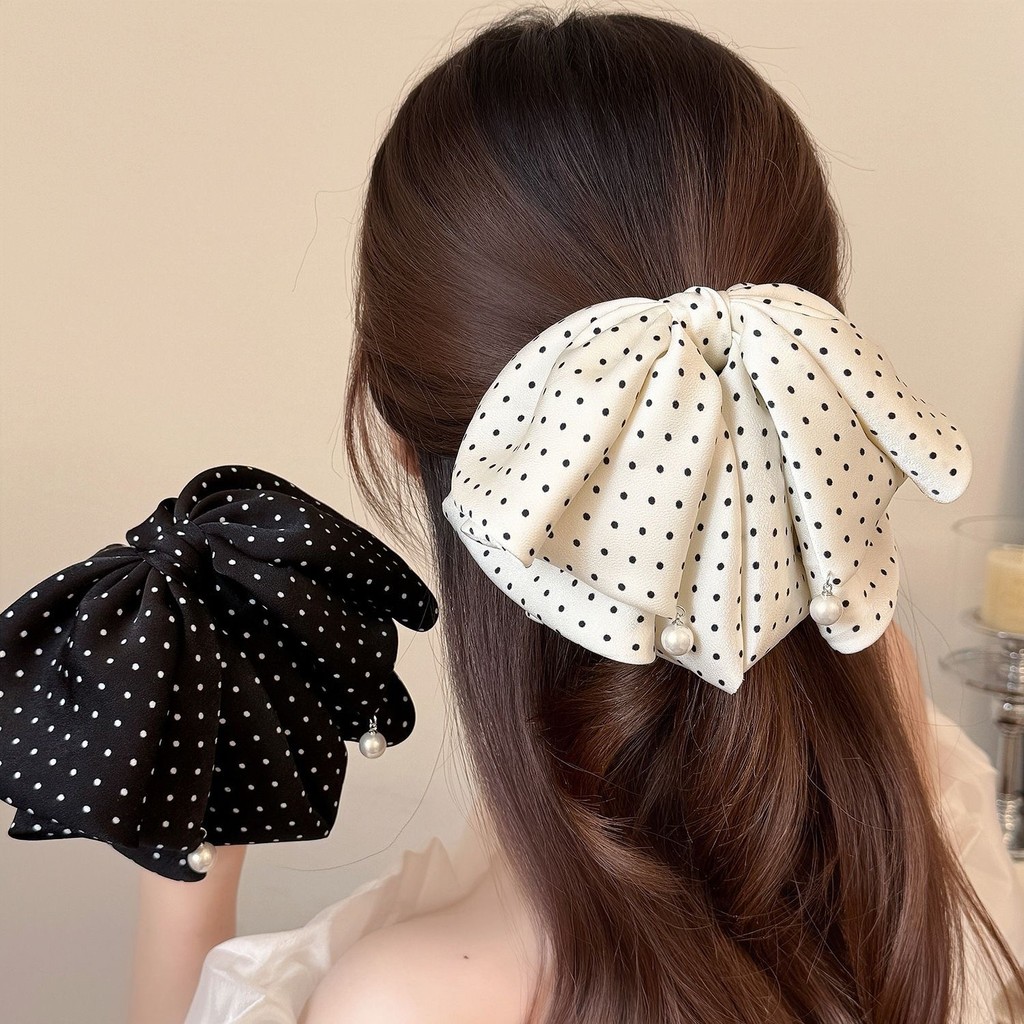 หางม้าคลิปพับได้แบบ polka dot พร้อมของตกแต่งไข่มุกด้านบน สไตล์หรูหรา