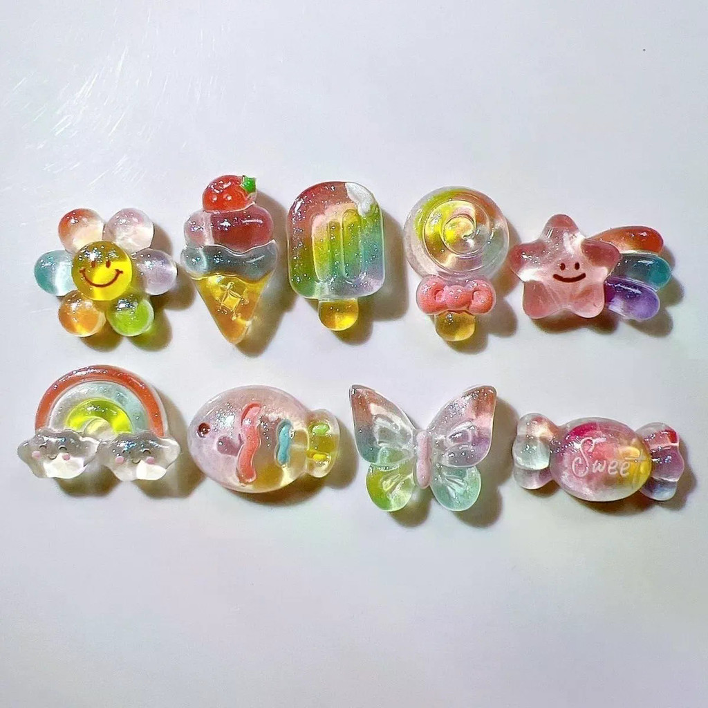 วัสดุเรซิ่นสำหรับงานฝีมือ 100 ชิ้น สติกเกอร์ตกแต่งเคสมือถือ สร้อยผม และอุปกรณ์เสริมรองเท้า