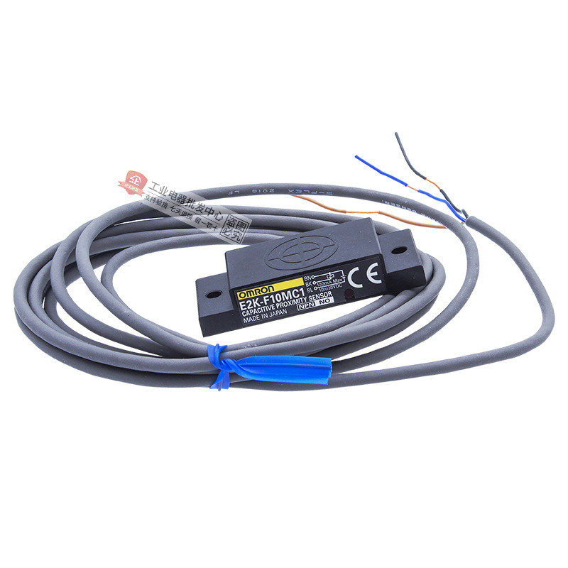 ของแท้ Omron Proximity Switch เซ็นเซอร์ระดับของเหลวแบบคงที่ประเภทความจุ E2K-F10MC1 E2K-L26MC1