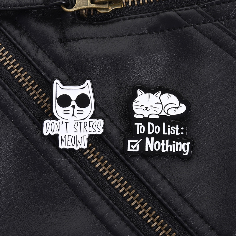 เครื่องคล้องเข็มกลัดแมวสีขาวแบบโลหะ ใช้ได้กับกระเป๋าเป้สะพายหลัง เป็นของขวัญน่ารัก - รูปที่ 5