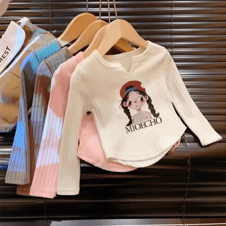 เสื้อยืดแขนยาวสำหรับหญิง พิมพ์ลายสวยงาม สวมใส่ง่ายในทุกฤดูกาล มีหลากหลายไซส์ให้เลือก