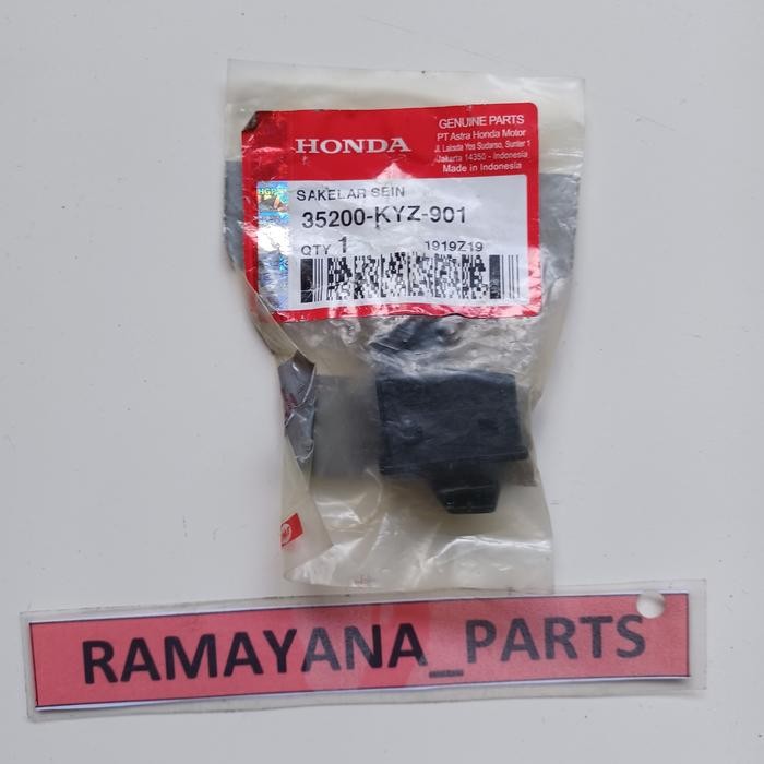 35200KYZ901 SWITCH UNIT WINKER BLADE BEAT FI SPACY FI VARIO FI SCOOPY