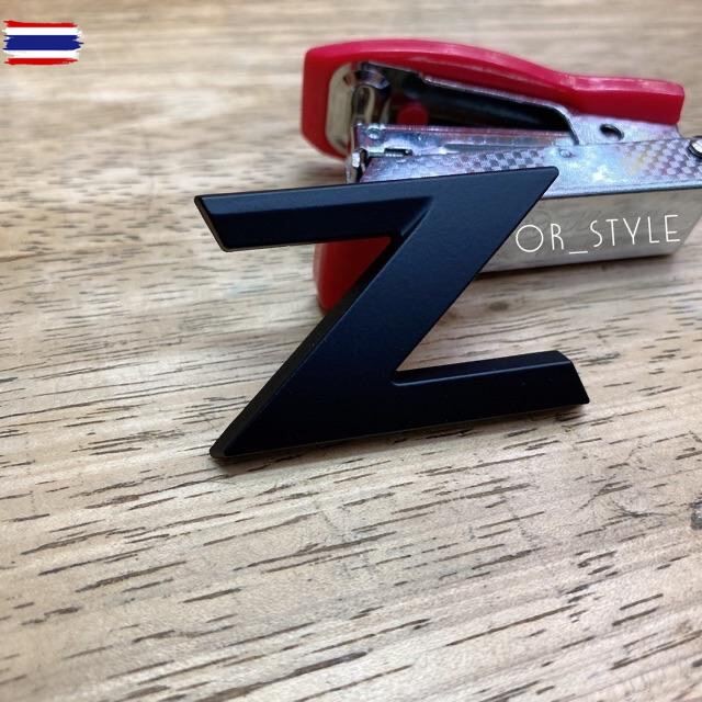 โลโก้ Z ติด D-MAX 2020-2024 ขนาด 4.8x3cm