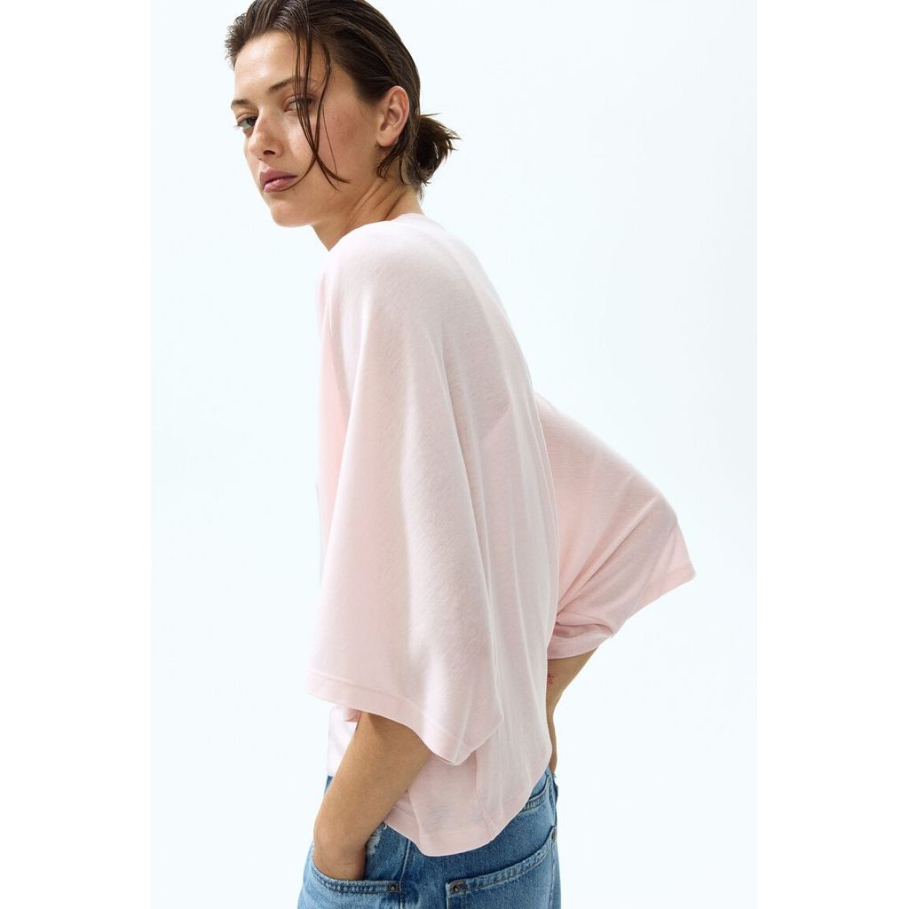 H&M(เอชแอนด์เอ็ม) เสื้อยืดแขนปีกค้างคาว ผู้หญิง 1342768_2