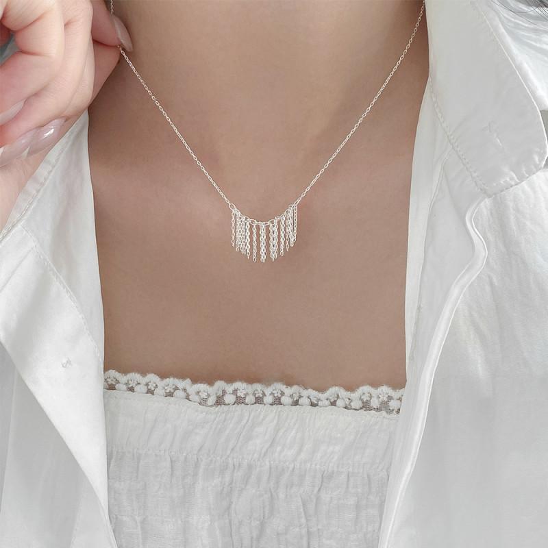 Flowing Grace Necklace สร้อยคอเงินแท้ S925 [MERCELO]