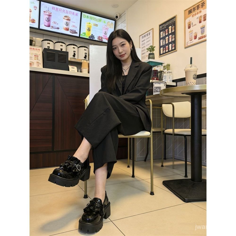 พร้อมสต็อก Love Nothing sarina sarina Original สไตล์รองเท้าหนา Soled วัฒนธรรมเอเชียญี่ปุ่นรองเท้าไม่