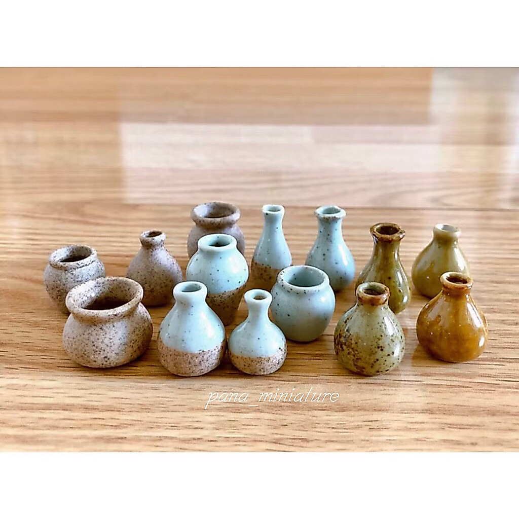 แจกันเซรามิคจิ๋ว แจกันจิ๋ว ขนาดสูง 2-3 cm. (ราคา/ชิ้น)