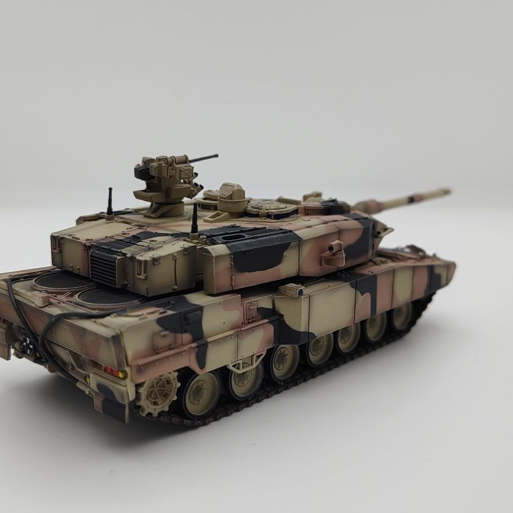 1: 72 Leopard 2A7 Desert Camouflage Tank Static Model ผลิตภัณฑ์สําเร็จรูปพร้อมสต็อก
