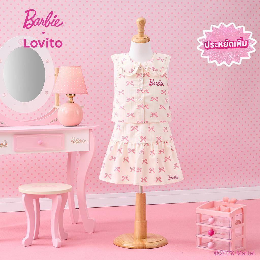 Barbie™ X Lovito Kids ชุดกระโปรงน่ารักพร้อมระบาย กระดุม จัคการ์ด สีชมพู เหมาะสําหรับฤดูใบไม้ผลิ/ฤดูร้อน สําหรับเด็กหญิง เกาหลี อินเทรนด์ KSBL4PAD035