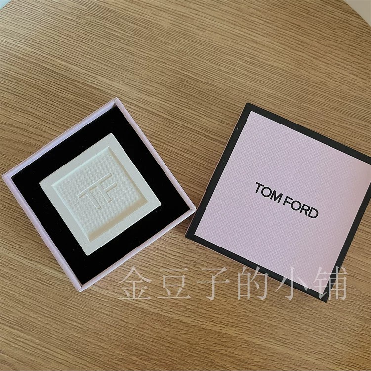 TF Diffuser น้ําหอมซื้อของขวัญฟรีน้ําหอม Diffuser Stone Ceramic Diffuser แท็บเล็ตนํากลับมาใช้ใหม่ได้