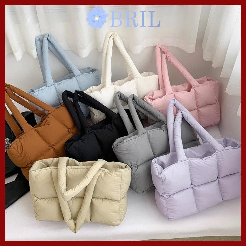 BRIL Aesthetic Puffy Bags, กระเป๋าสะพายไหล่เดี่ยวลายตารางหมากรุกนุ่ม, กระเป๋าโท้ตเมฆสีทึบความจุขนาดใหญ่อินเทรนด์สําหรับผู้หญิง