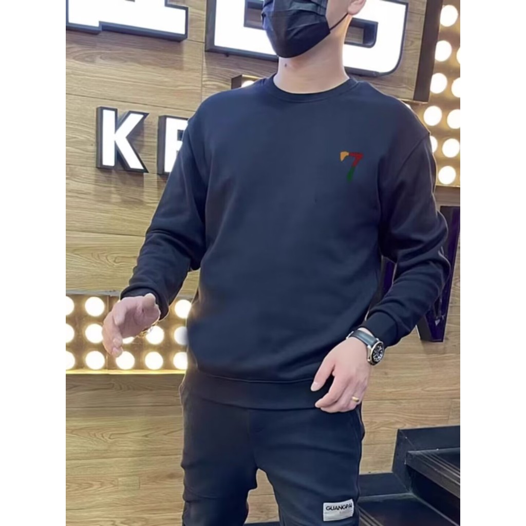 เสื้อท็อปสไตล์เกาหลีพิมพ์ลายชิคหลวม20252025ใหม่รอบคอ23ฤดูใบไม้ร่วงฤดูหนาวสไตล์ฮ่องกงใหม่อินเทรนด์เสื