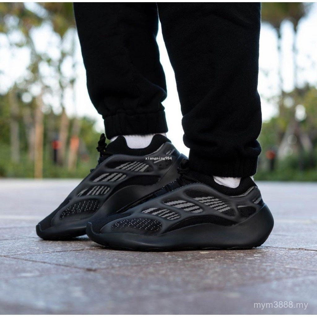 Promotion A & d YEEZY 700 V3 ALVAH Black Soul Luminous Fashion รองเท้าผ้าใบ H67799 YZ0Z!