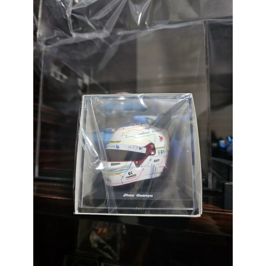 2024 F1 Spark Shanghai Station Zhou Guanyu 1: 5 หมวกกันน็อคใหม่เอี่ยมยังไม่ได้เปิด