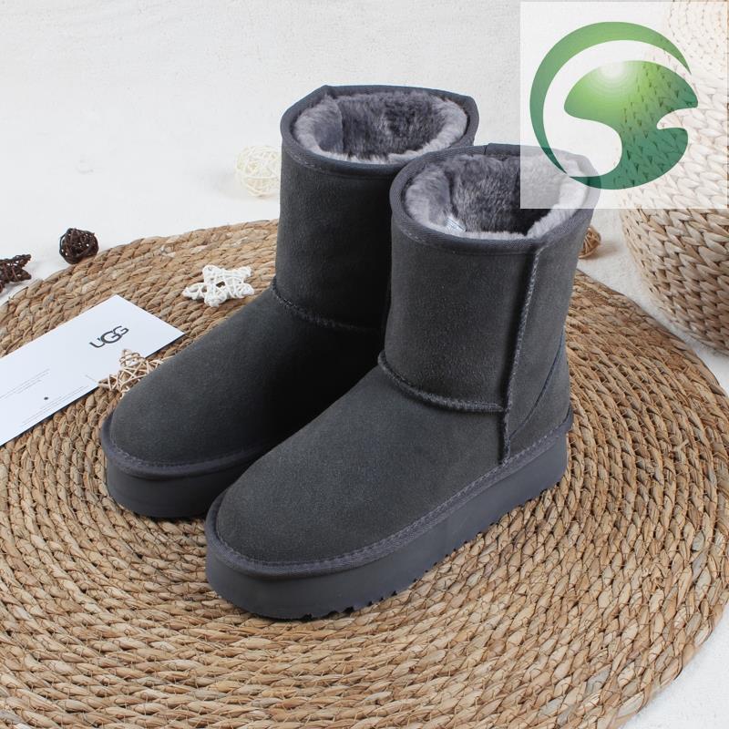 AFL Ugg 2025 ฤดูหนาวใหม่คลาสสิกผู้ชายและผู้หญิง Warm Plush หนาด้านล่าง Anti slip Snow Boots 35-45