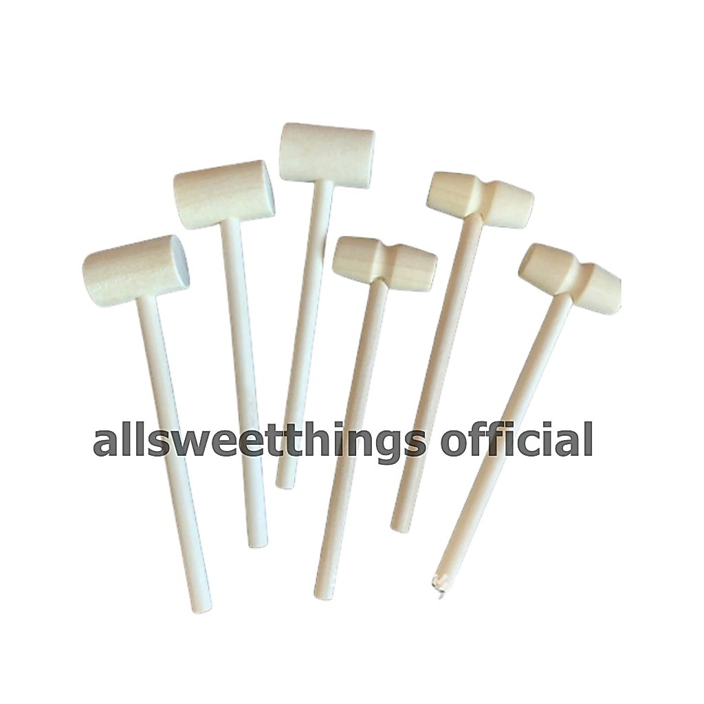 ค้อนไม้ทุบเค้กหรือช็อคโกแลต นำไปตกแต่งข้างเค้กได้