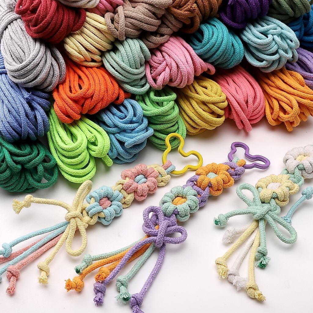 เชือกลากห้อย DIY ขนาด 10 เมตร จากด้ายผ้าฝ้าย core-spun monochrome พร้อมลูกปัดสำหรับพวงกุญแจและกระเป๋าเป้สะพายหลัง