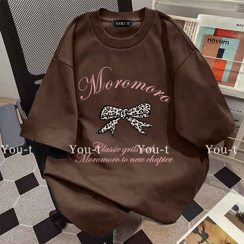🌷Su.Tee🌷 สื้อยืด oversize เสื้อแฟชั่น เกาหลี โคตรนุ่ม ผ้าคอตตอน ลาย "BOW Moromoro" สินค้าใหม่ 2025