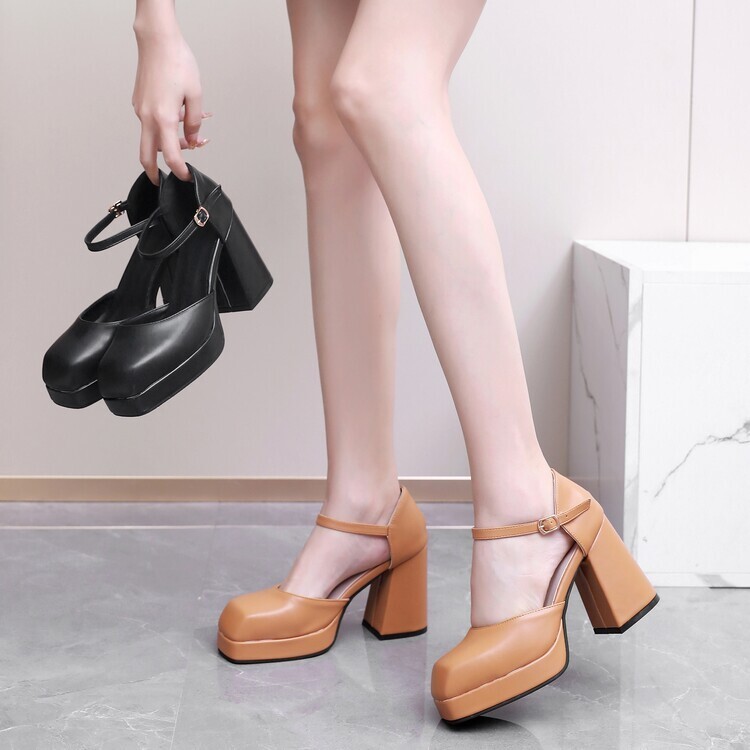 XML34-46 ขนาดขนาดใหญ่ฤดูร้อนส้นหนาสแควร์ Toe Platform รองเท้าแตะผู้หญิงแบนสายคล้องคอ Hollow Baotou แ