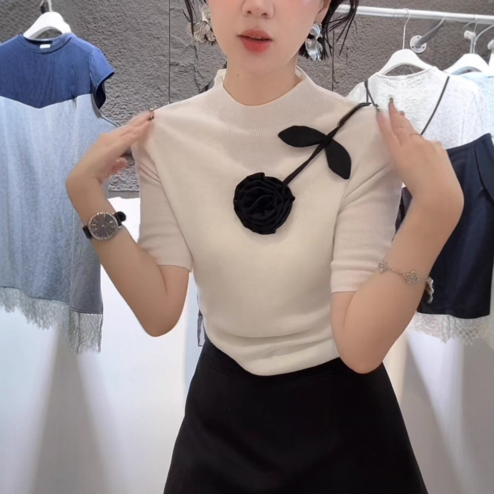 เสื้อถักแขนกลางผู้หญิง สไตล์ตะวันตก สลิมฟิต ดูเพรียวบาง มีลายดอกไม้ที่สวยงาม