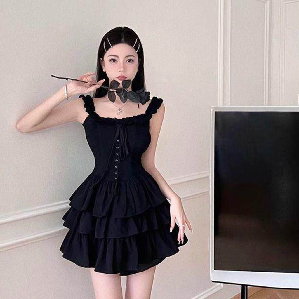 ชุดเดรสปาดไหล่สีดำทรงพอง ทรงบอลลูนหรูหรา รูปที่ 6