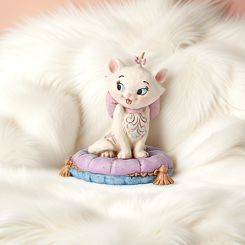 ของแท้ Disney marie Cat marie Cat Adventures เครื่องประดับรูปปั้นเรซิน
