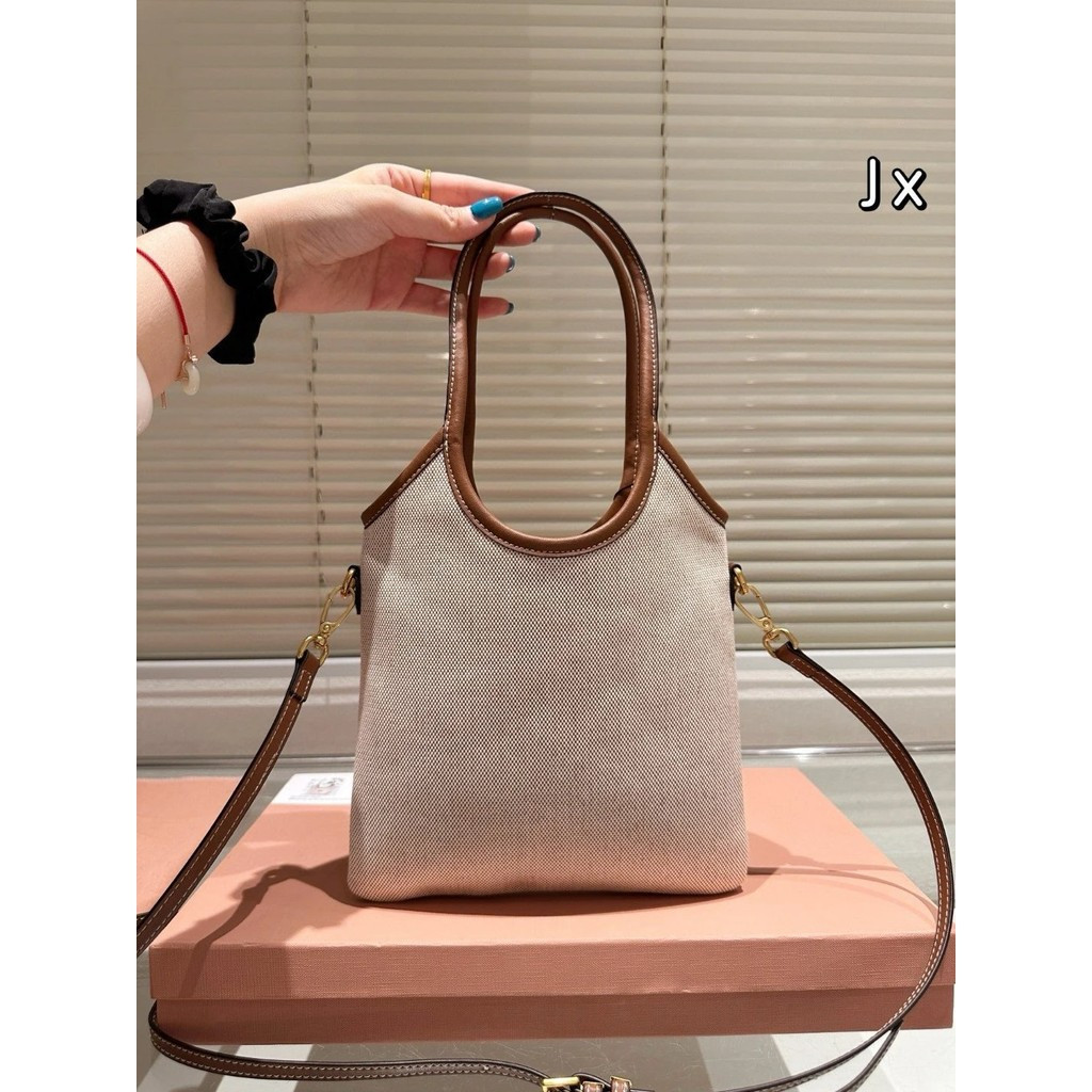 Miumiu Miumiu Canvas tote Bag tote Bag