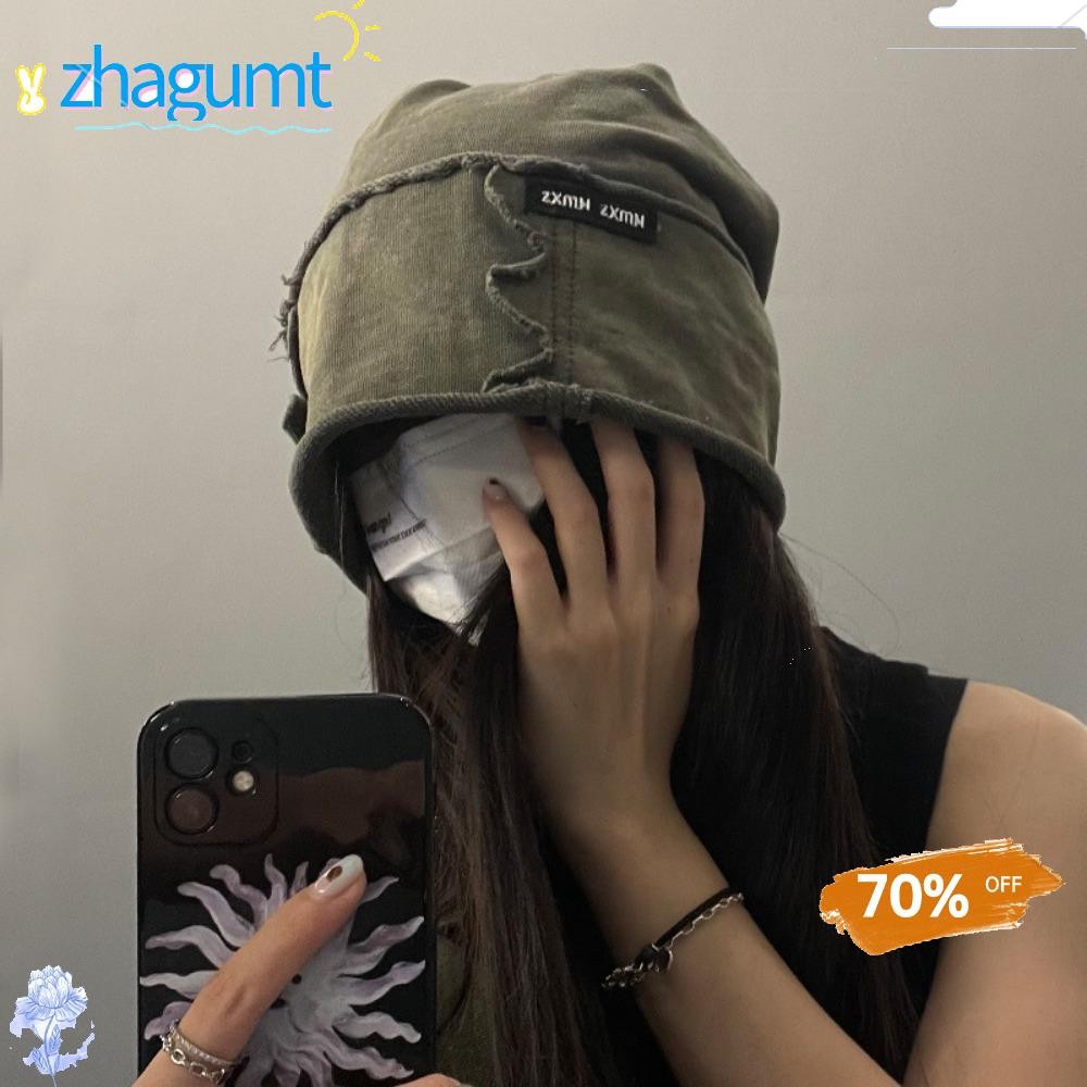 หมวกBonnetจากZHAGUMT366 แบบVintage สีทึบ ออกแบบมาเพื่อป้องกันลมหนาว และทำมาจากผ้าฝ้ายยืดหยุ่น พร้อมขอบหมวกหนานุ่มสำหรับทั้งผู้หญิงและผู้ชาย