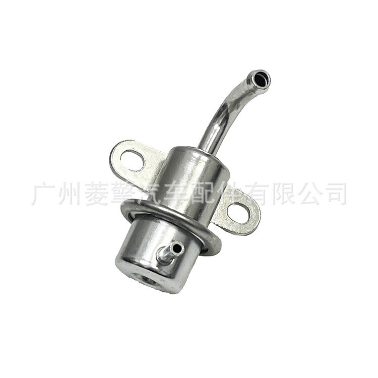 เครื่องปรับแรงดันน้ํามันเชื้อเพลิง MD305927เหมาะสําหรับ Pajero Pajero Montero 6G72