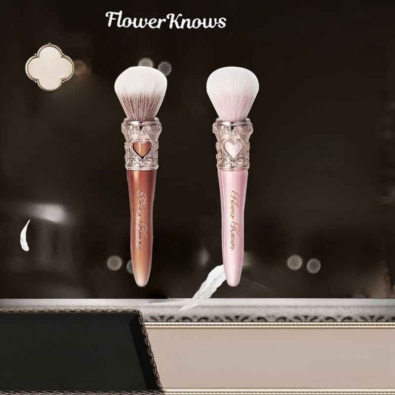FLOWER KNOWS สินค้าใหม่ Sweetheart Bear Dotting Brush Round Head Powder Blusher Brush YMBF Brush