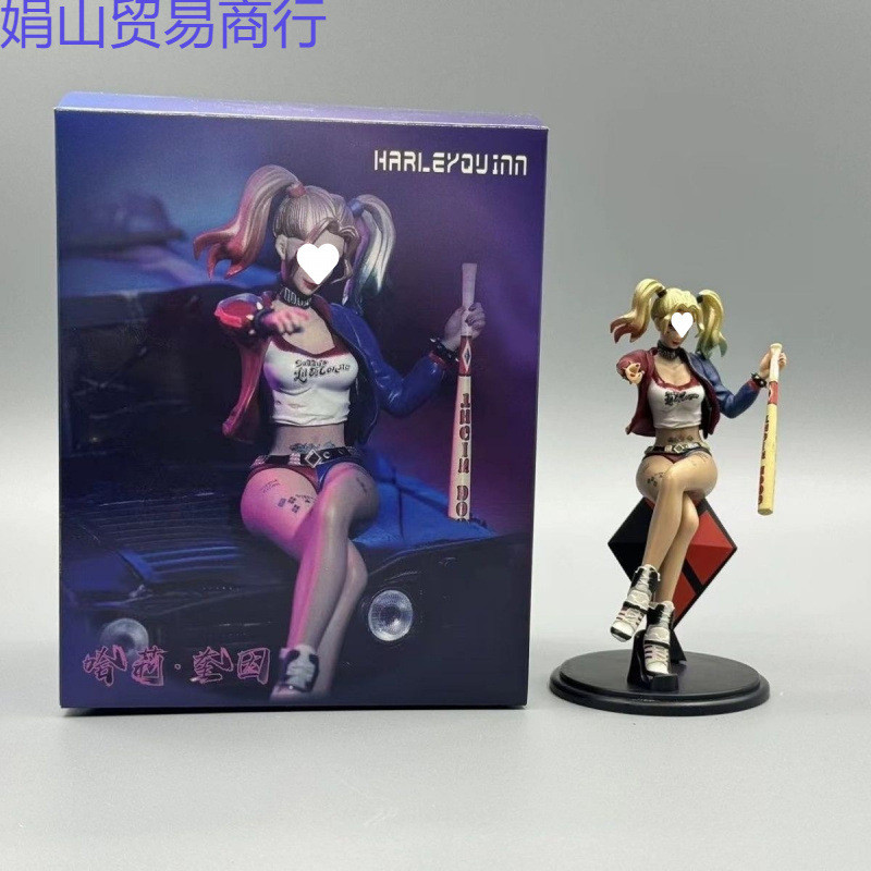 รุ่น Harley Quinn ท่านั่ง Raptor Squad Battle Damaged รถตํารวจโมเดลแชสซีตกแต่ง