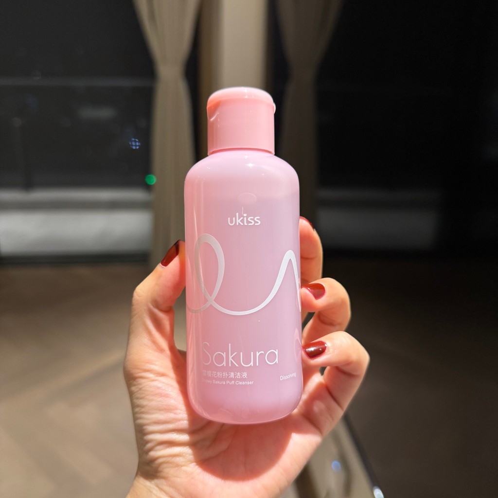 UKISS 150ML ความจุขนาดใหญ่!พัฟทําความสะอาดแปรงแต่งหน้าฟองน้ําโลชั่นเครื่องมือทําความสะอาดแปรง