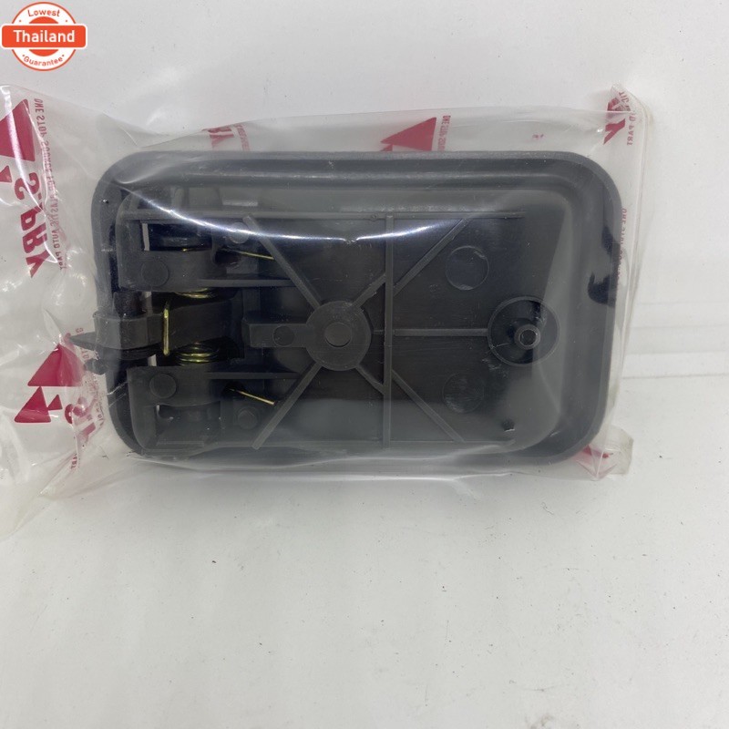 มือเปิดประตูอันใน Mazda Magnum, 323, B2200, 626 พระนครอะไหล่ 1983