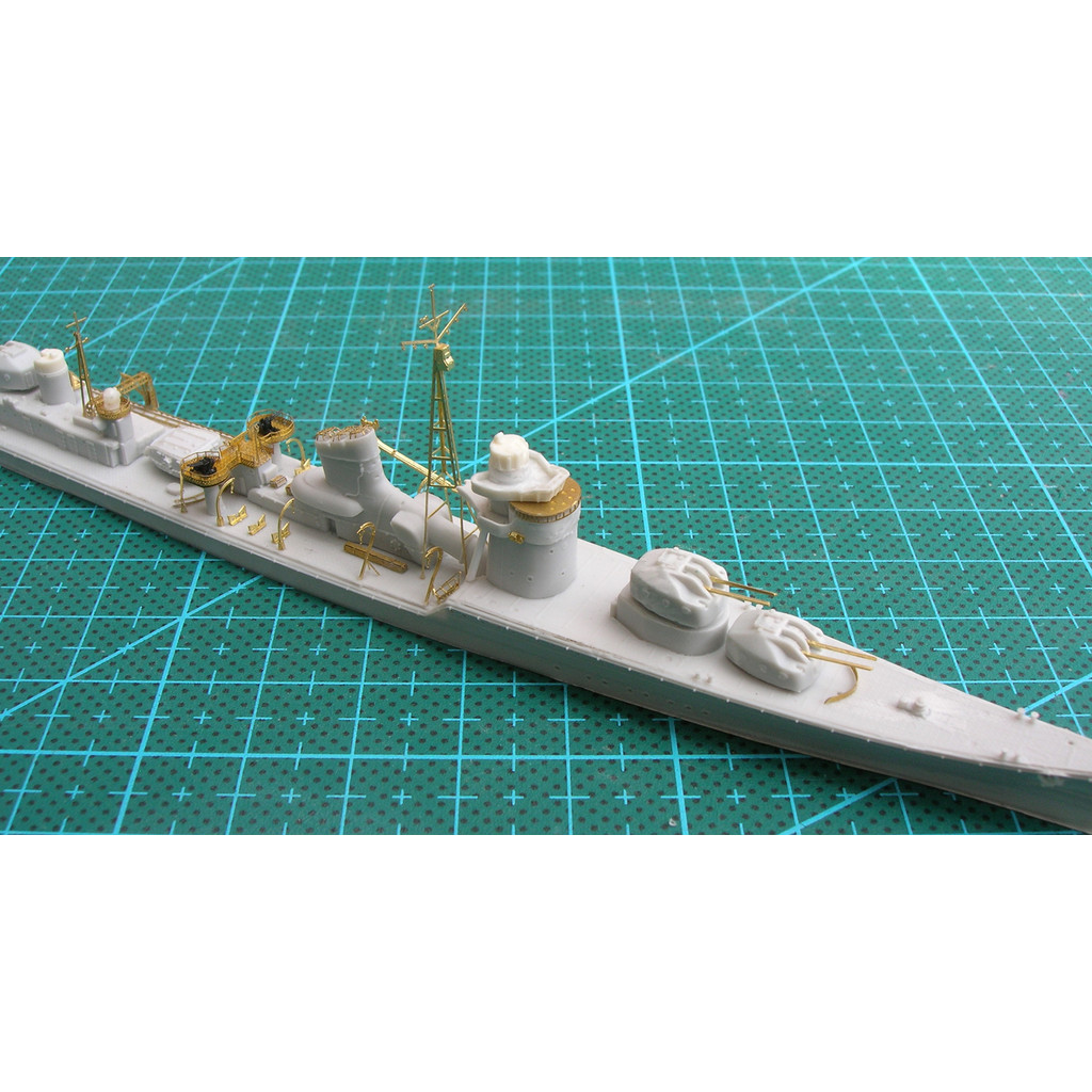 1/700 World War II QY เรือเรซินพิฆาต (พร้อมเรือ)