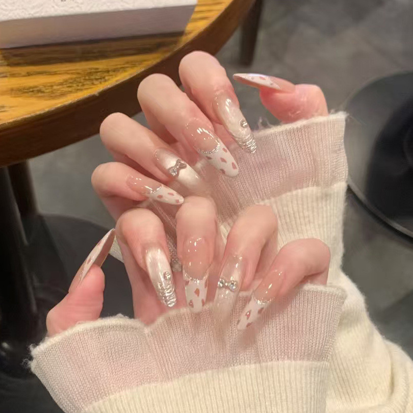 เล็บปลอมสำเร็จรูปยาว เล็บปลอม เล็บปลอม pvc Derison Fresh Wear Nails Handmade Butterfly Nails Cats Ey