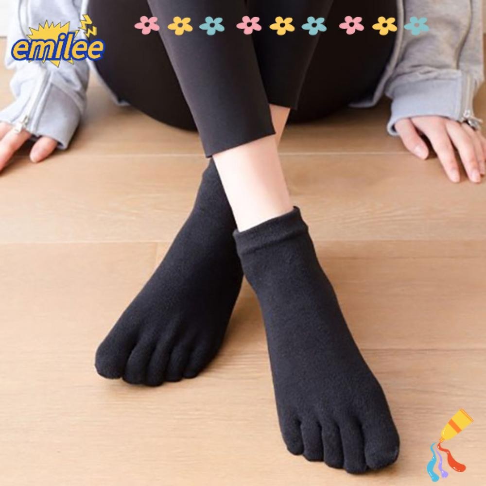 ถุงเท้าโยคะ Amilee ป้องกันการลื่นไถล ซับเหงื่อ ระบายอากาศจากผ้าฝ้ายนุ่ม สวมใส่สบายสำหรับโยคะ พิลาทิส