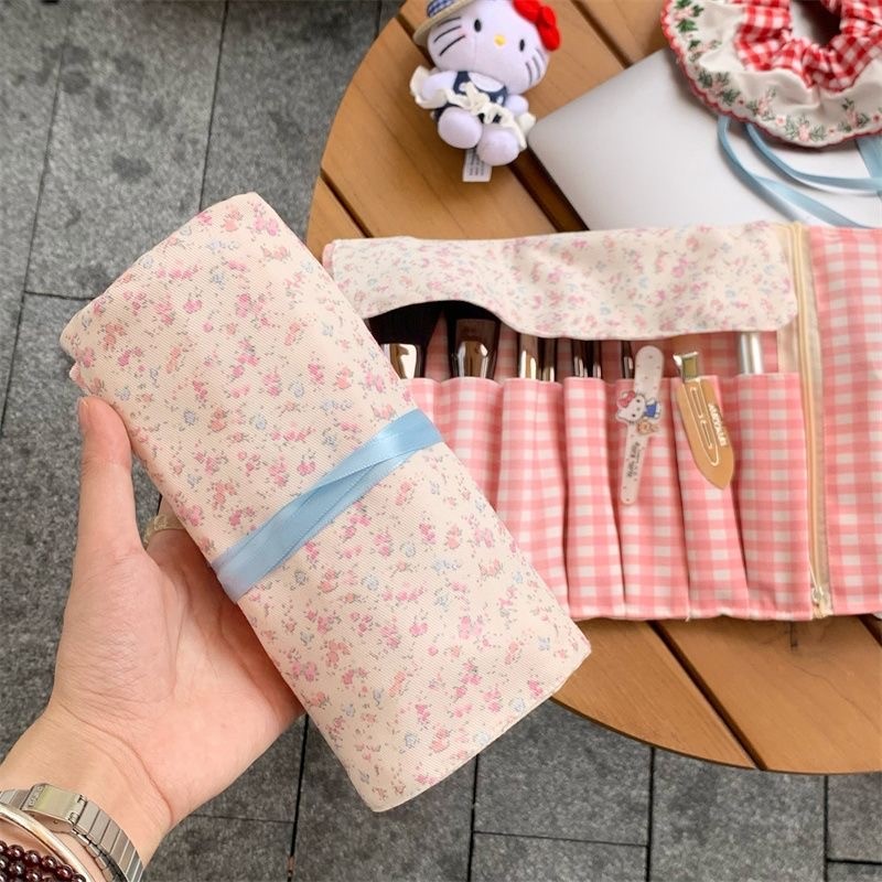 กระเป๋าเครื่องสำอาง ลายดอกไม้ ความจุขนาดใหญ่ กระเป๋าใส่แปรง แบบพกพา ม้วนเก็บได้ กระเป๋าถือ น่ารัก กระเป๋าเครื่องสำอาง