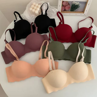 [พร้อมส่ง] บราไร้ขอบ ไร้โครง ดันทรงสวย อกชิดทันใจ ฟองน้ำนุ่ม ใส่สบาย สายปรับได้ เซต 4 สีคลาสสิก ไซส์ 32-38