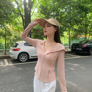 🎀เสื้อแขนยาวกันแดดสีพื้น🎀ระบายอากาศได้ดี ป้องกันรังสียูวี UPF50+ ดีไซน์เข้ารูปเพื่อเน้นสัดส่วนของคุณ