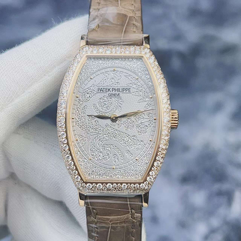 PatekPhilippee Ladies Watch 18K White Gold Manual Mechanical Watch Gold Case Gold Band Oval Watch