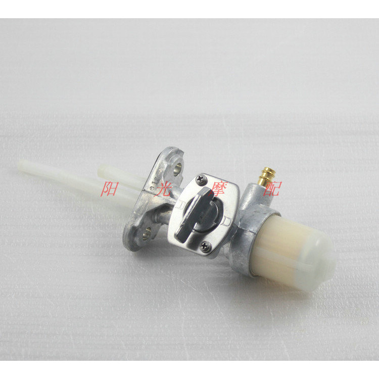 เหมาะสําหรับ GN125H HJ125-8 HJ125-F Silver Leopard Diamond Leopard EN125 สวิตช์เชื้อเพลิงสวิตช์ถังน้