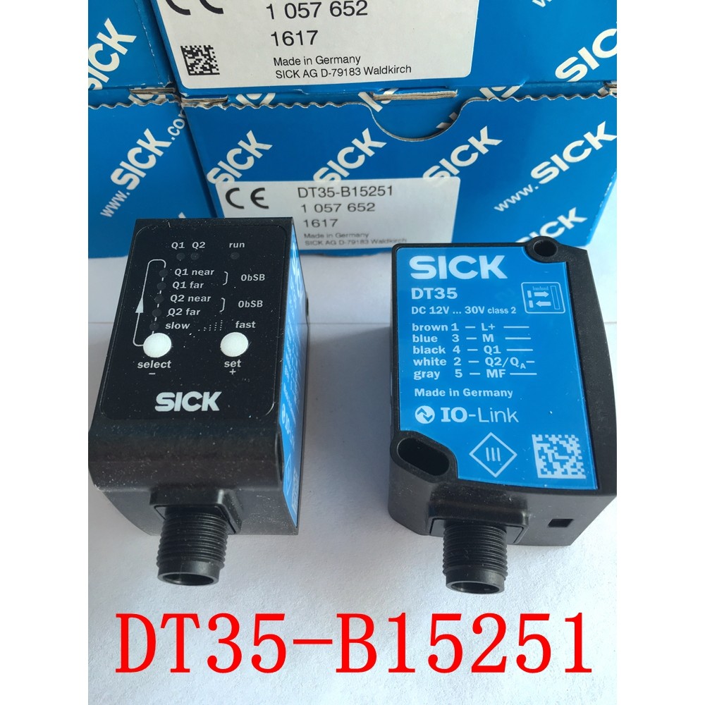 เยอรมนี SICK SICK เซ็นเซอร์วัดระยะทาง DT35-B15251 หมายเลขสินค้า1057652 DT35-B15551