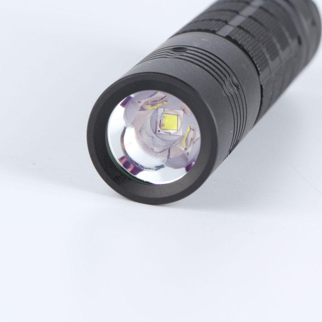 Convoy S15 ไฟฉาย SST40W ขี่จักรยานกลางแจ้ง Long-Range Mini 18650 ขนาดเล็กตรง LED Super Bright ปรับ