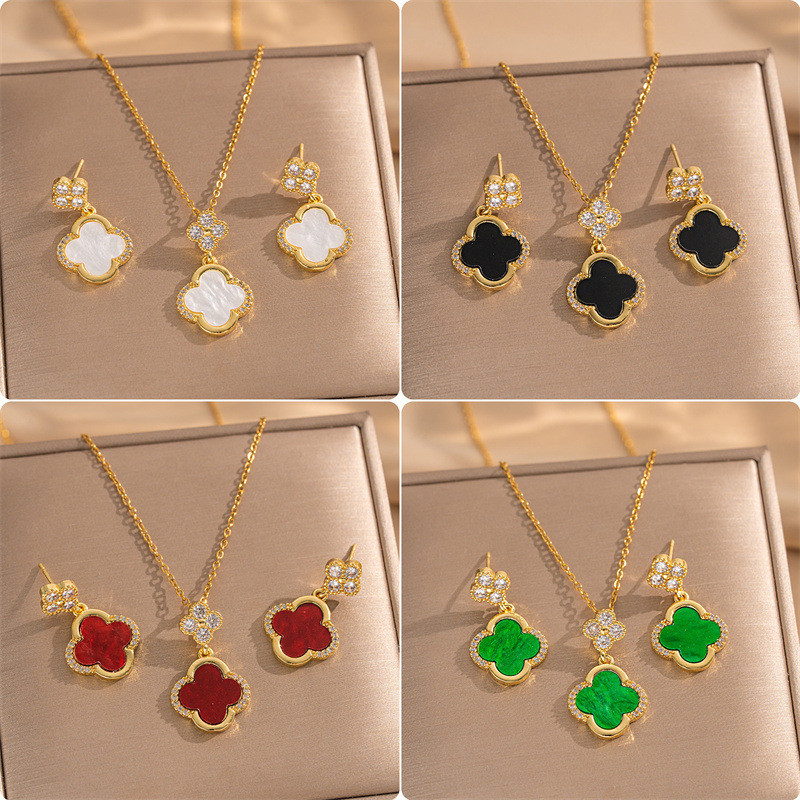 18K Gold Four-leaf Clover Lucky Charm สร้อยคอต่างหูของขวัญสําหรับแฟนสุภาพสตรี