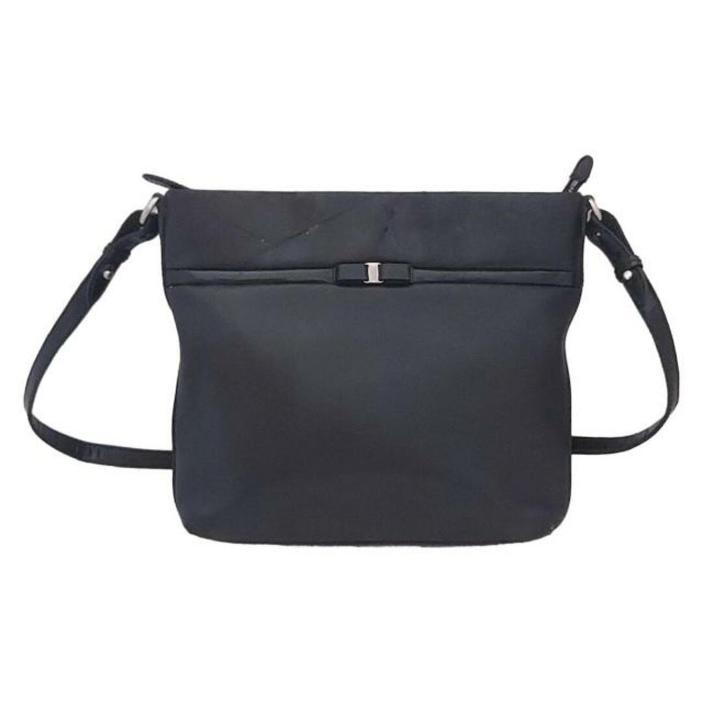 Salvatore Ferragamo Shoulder Bag Purse VARA leather black Direct from Japan Secondhand