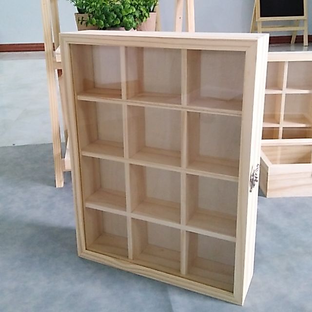 กล่องไม้สนฝา​อะคิลิค​กั้น​ 12 ช่อง​